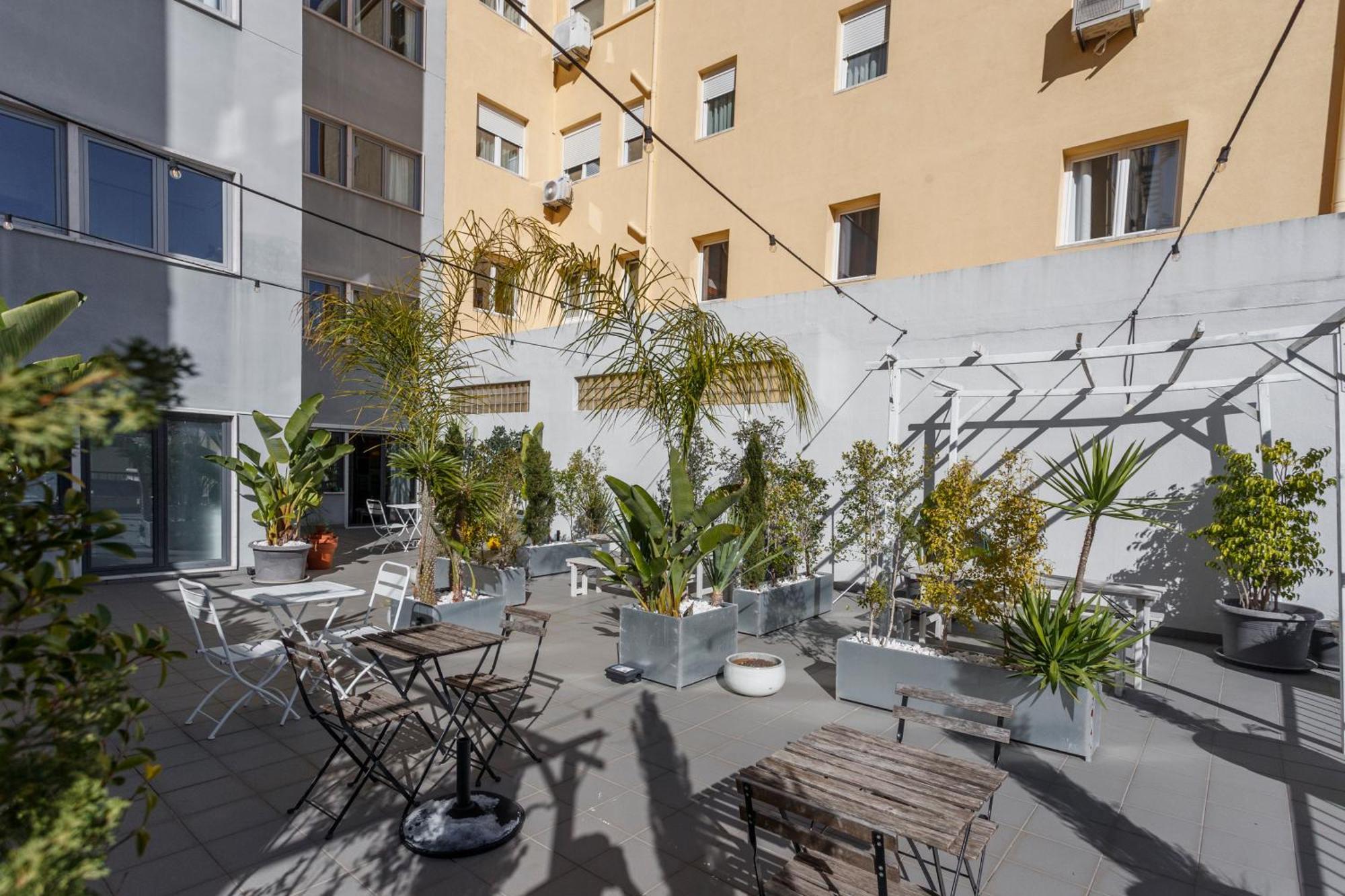 Neegroni Balcony In Lisbon - By Misha'S Place 1A מראה חיצוני תמונה